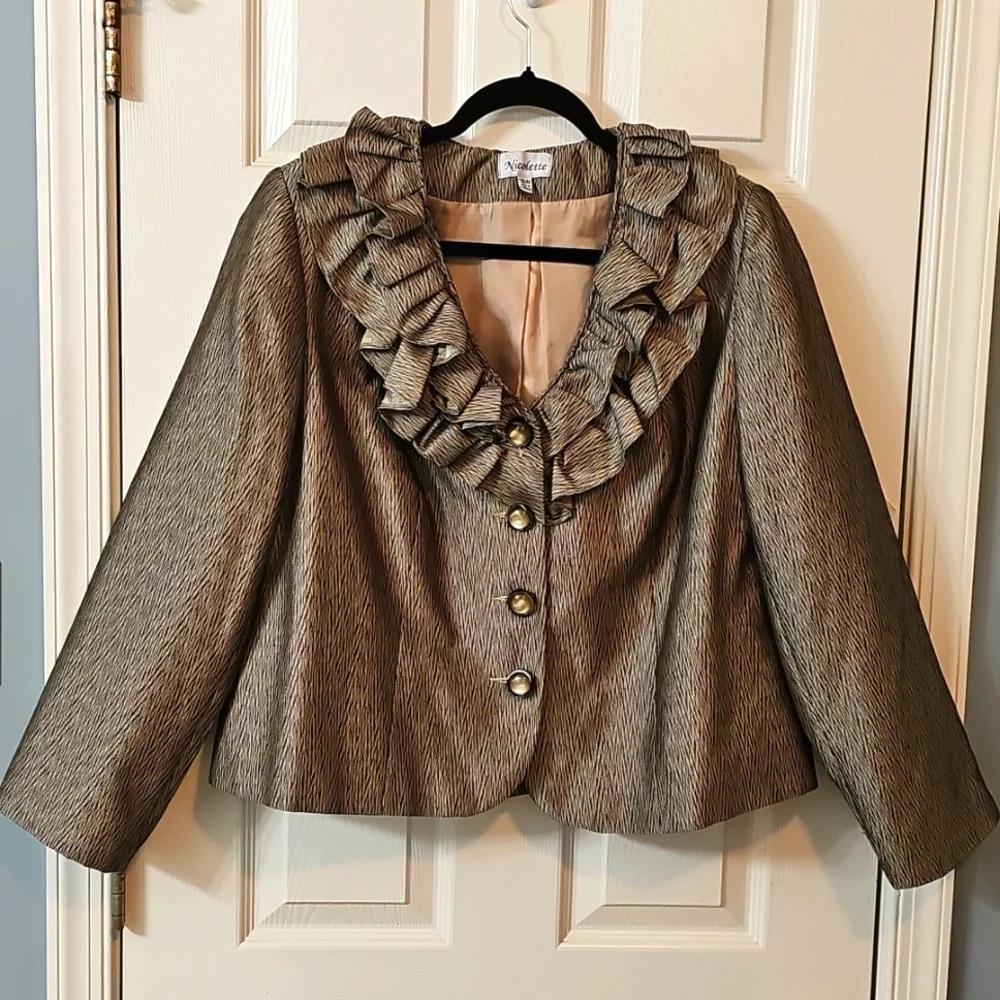 Nicolette Ruffled Blazer Jacket Elegant Wear Office Wear Career Minimalist - Picture 5 of 16